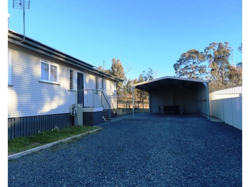 13 Micale Lane, Glen Aplin QLD 4381