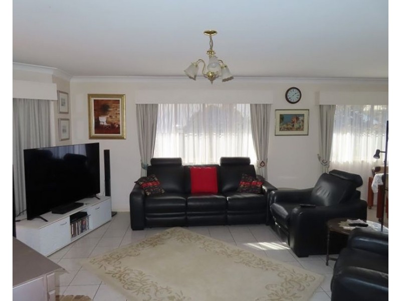 39 Granite Street, Stanthorpe QLD 4380