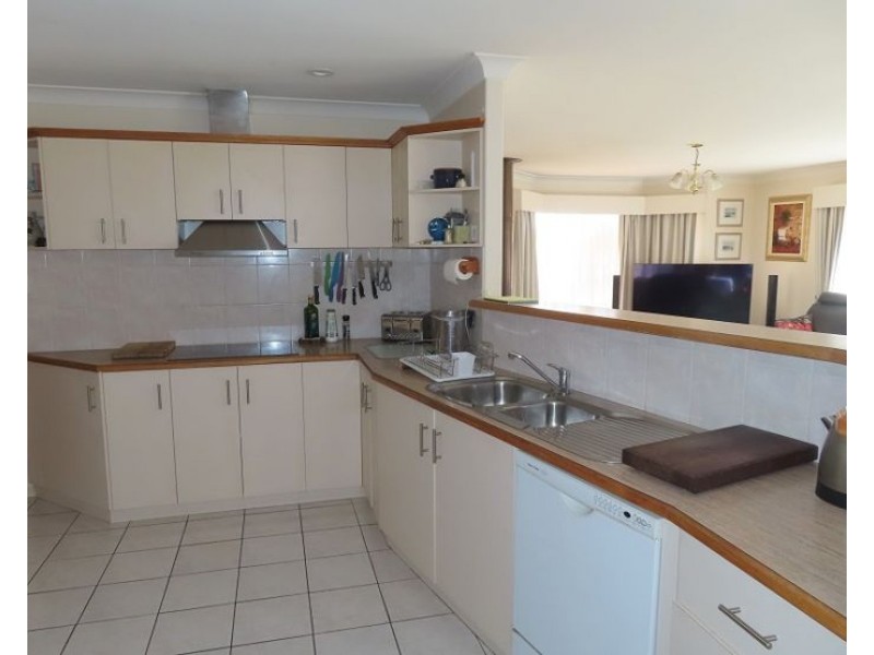 39 Granite Street, Stanthorpe QLD 4380