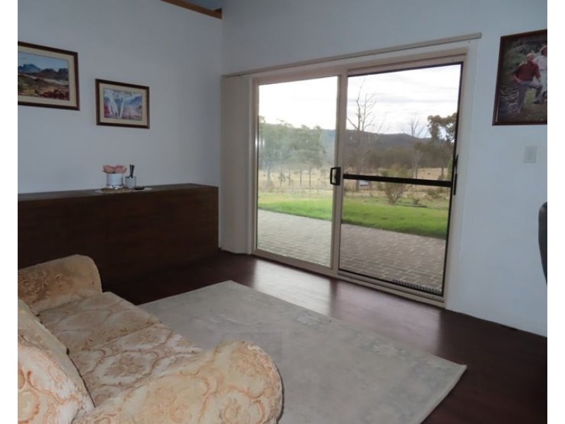 2913 Old Stanthorpe Road, Dalveen QLD 4374