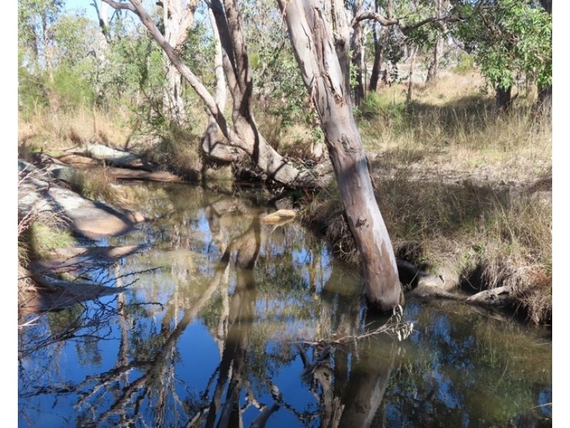 2913 Old Stanthorpe Road, Dalveen QLD 4374