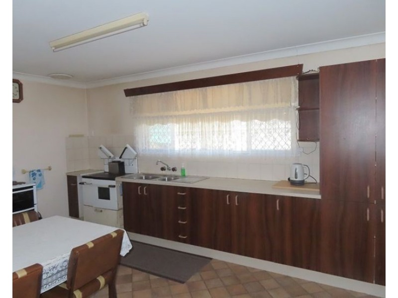 25 Aplin Street, Stanthorpe QLD 4380