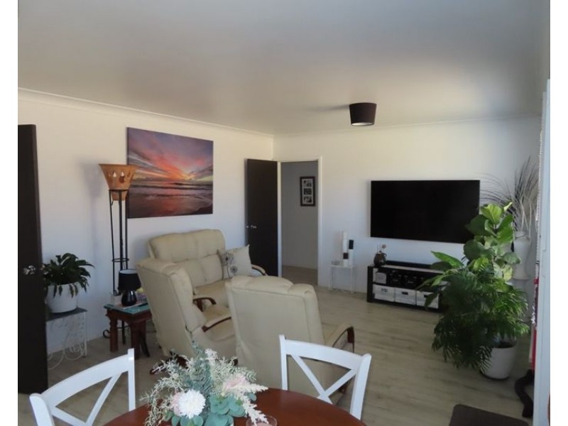 17 Forrest Street, Glen Aplin QLD 4381