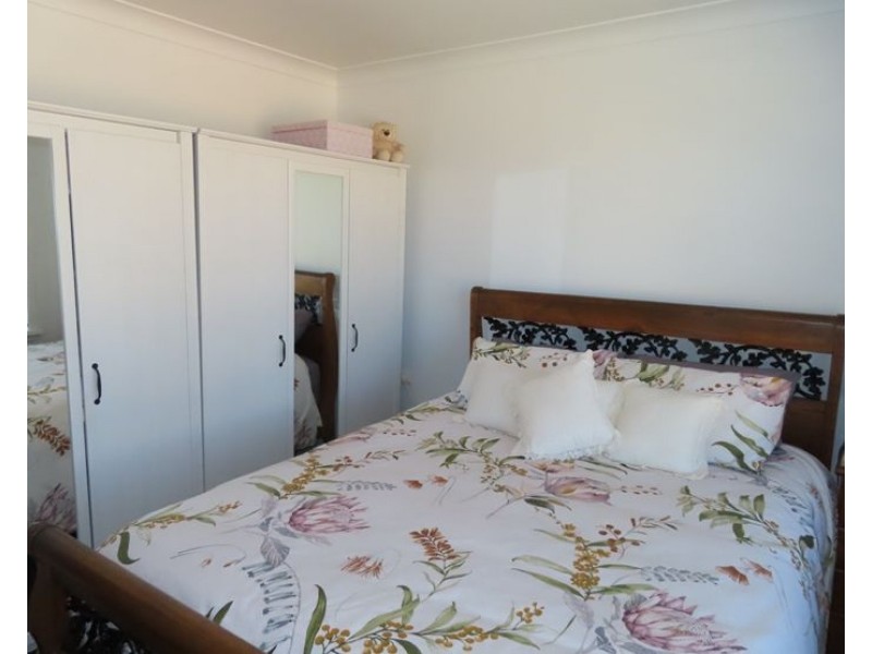 17 Forrest Street, Glen Aplin QLD 4381