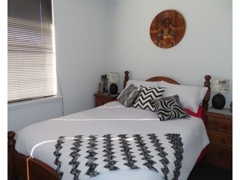 17 Forrest Street, Glen Aplin QLD 4381