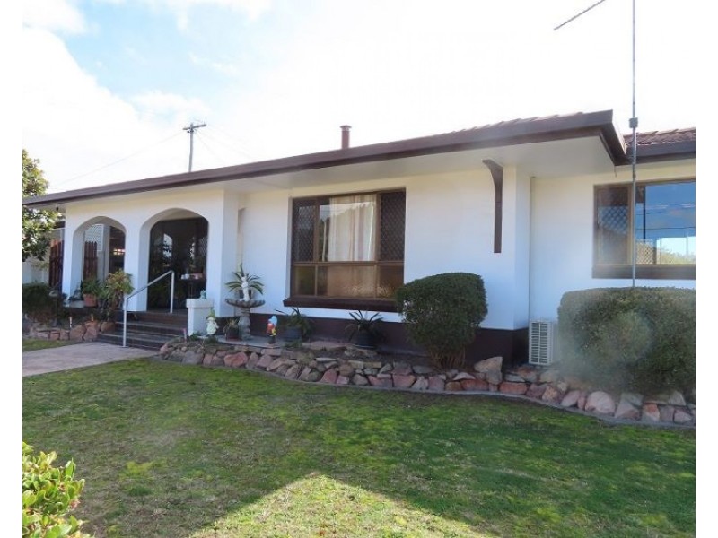 66 Amosfield Road, Stanthorpe QLD 4380