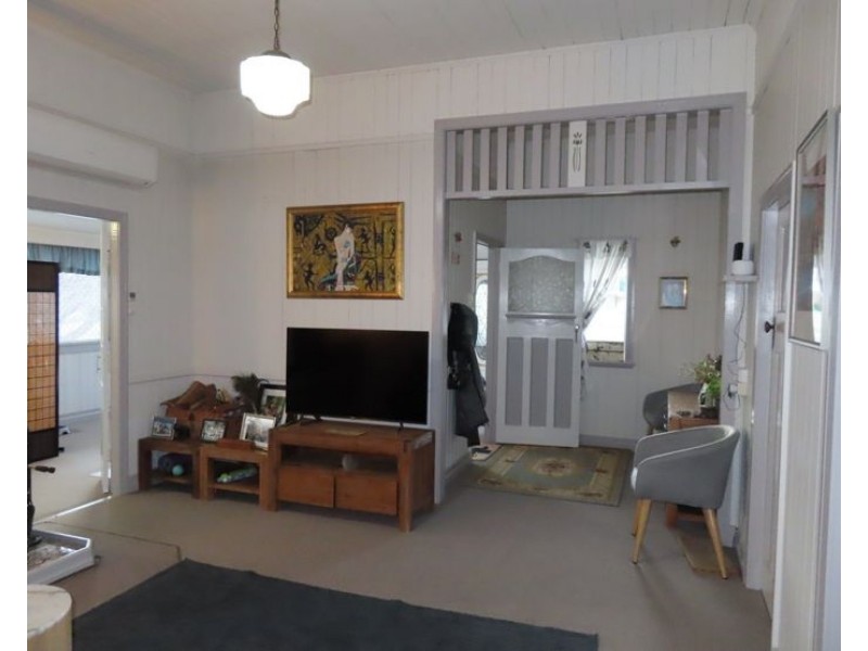 53 Wallangarra Road, Stanthorpe QLD 4380