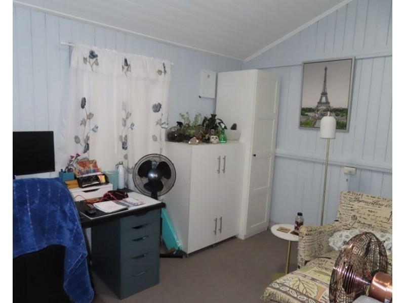 53 Wallangarra Road, Stanthorpe QLD 4380