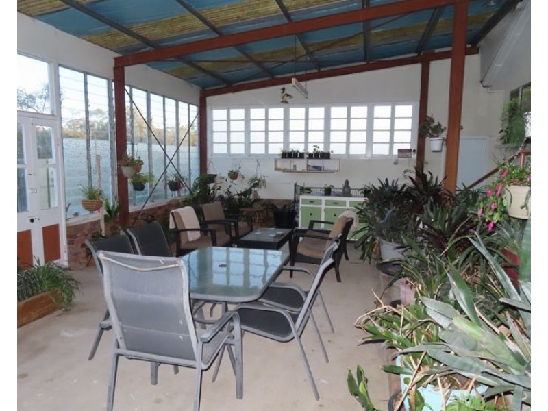 53 Wallangarra Road, Stanthorpe QLD 4380