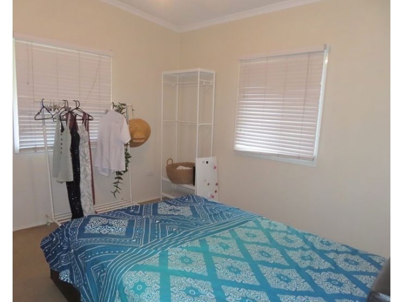 34 Archibald Street, Stanthorpe QLD 4380