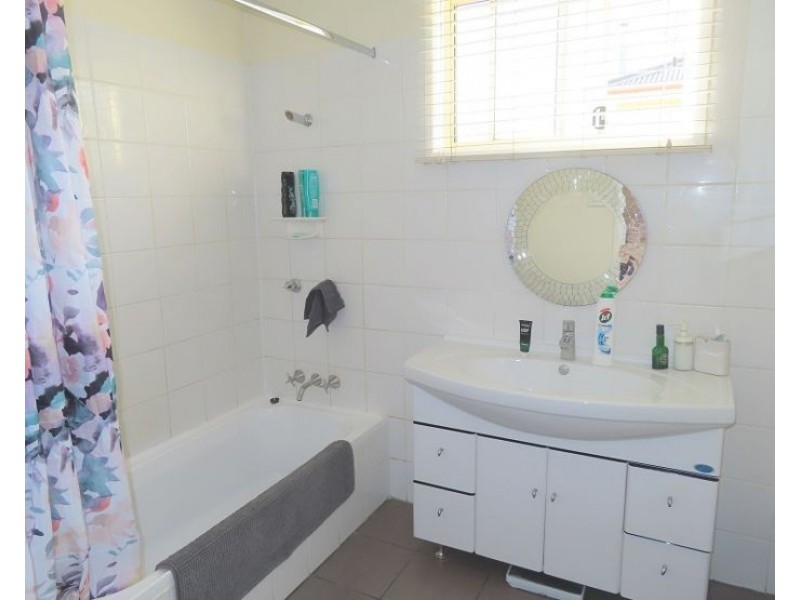 34 Archibald Street, Stanthorpe QLD 4380