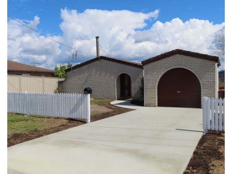 22 Johnson Street, Stanthorpe QLD 4380