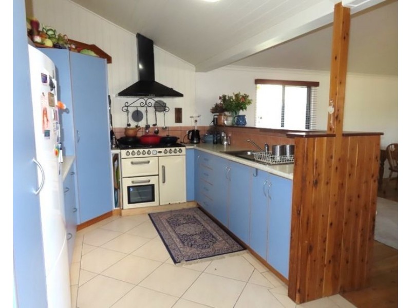 56 Greenup Street, Stanthorpe QLD 4380