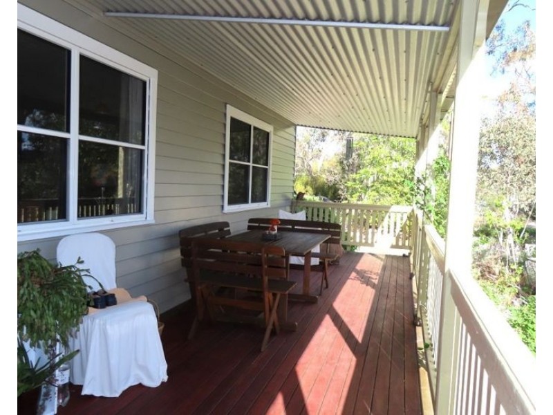 237 Caves Road, Stanthorpe QLD 4380