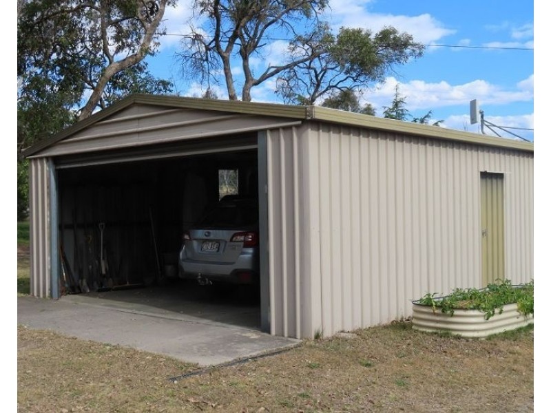 196 Church Road, The Summit QLD 4377
