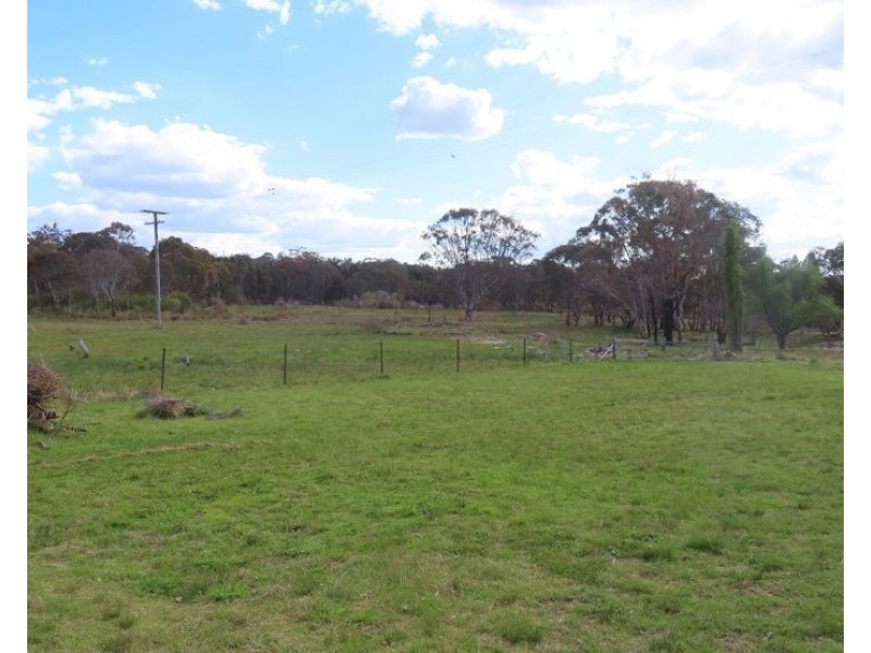 196 Church Road, The Summit QLD 4377