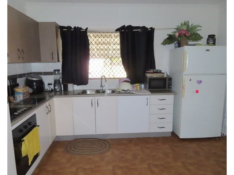 69 Sugarloaf Road, Stanthorpe QLD 4380
