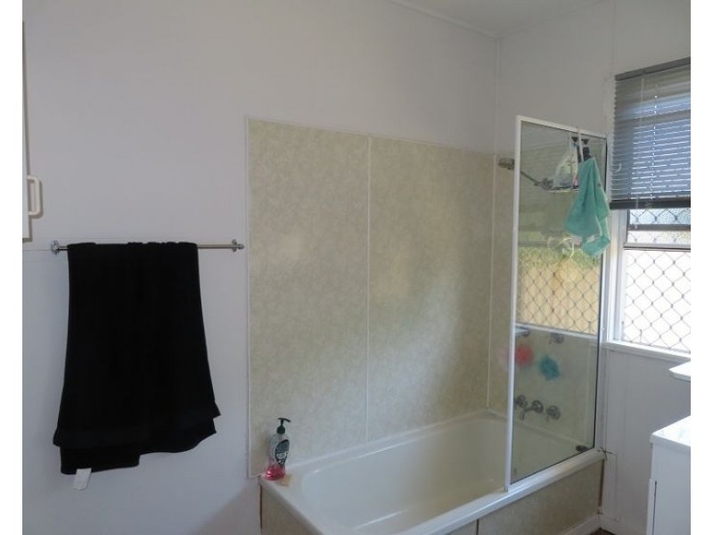 69 Sugarloaf Road, Stanthorpe QLD 4380