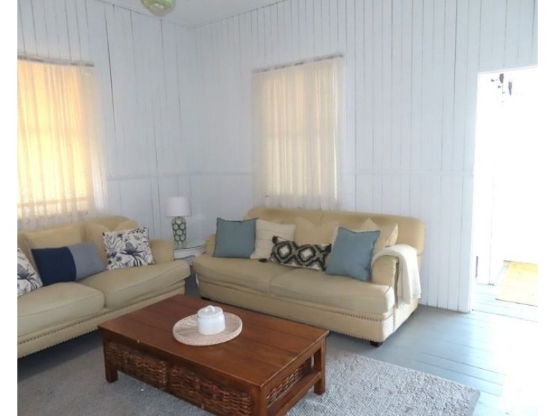 1 Symes Street, Stanthorpe QLD 4380