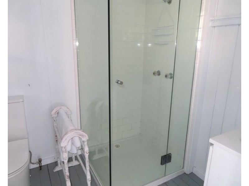 1 Symes Street, Stanthorpe QLD 4380