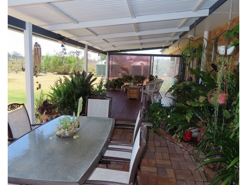 120 Pradella Road, Pozieres QLD 4352