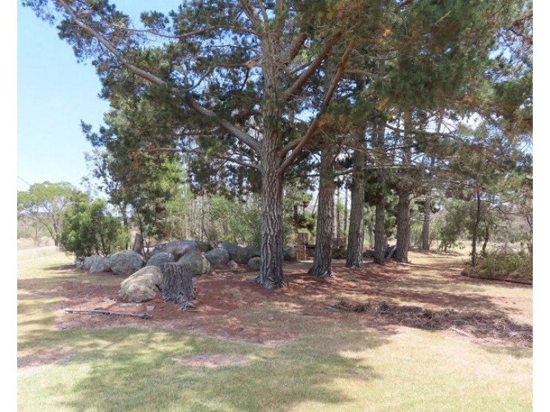 120 Pradella Road, Pozieres QLD 4352