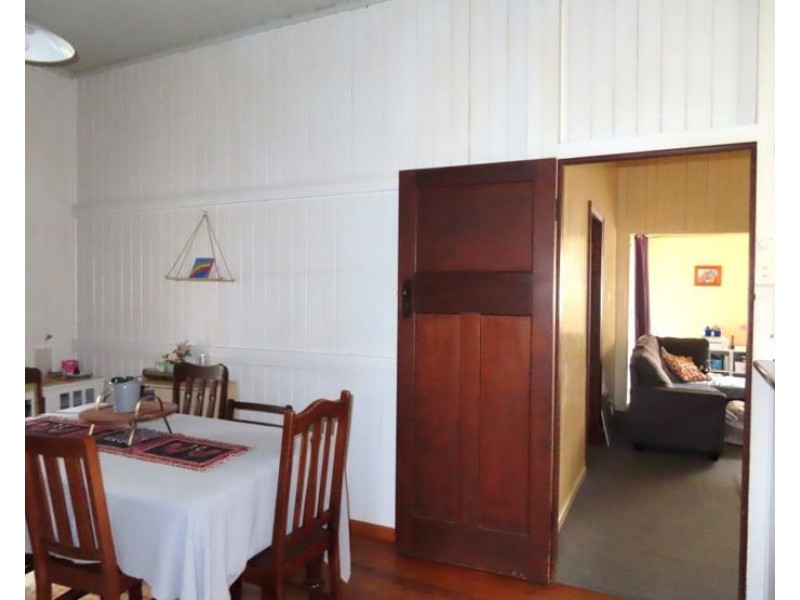 2 Pike Street, Stanthorpe QLD 4380