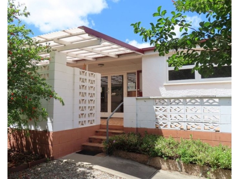 16 Matthew Street, Stanthorpe QLD 4380