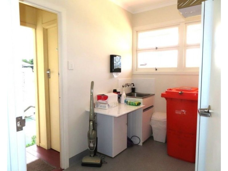 16 Matthew Street, Stanthorpe QLD 4380