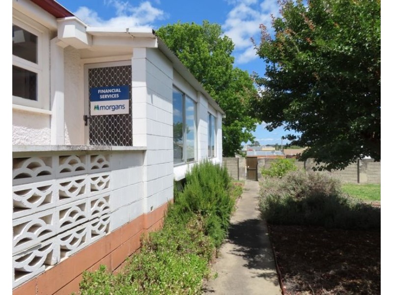 16 Matthew Street, Stanthorpe QLD 4380