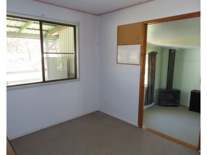 7 Jollys Falls Road, The Summit QLD 4377