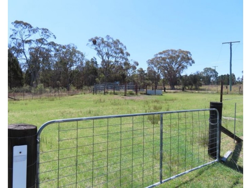7 Jollys Falls Road, The Summit QLD 4377