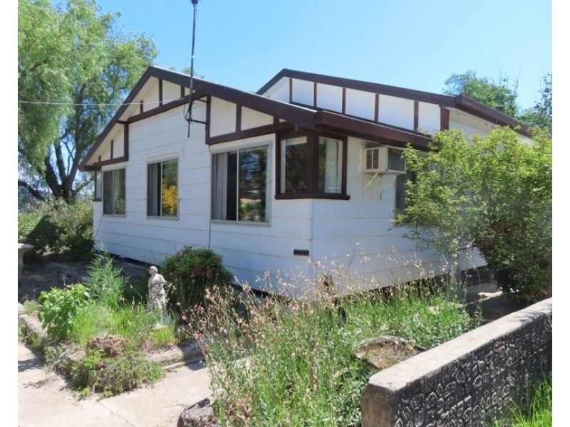 28214 New England Highway, Ballandean QLD 4382