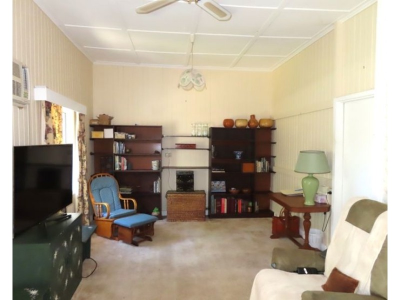 28214 New England Highway, Ballandean QLD 4382