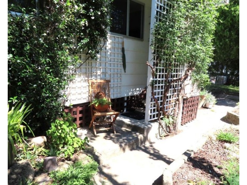 28214 New England Highway, Ballandean QLD 4382