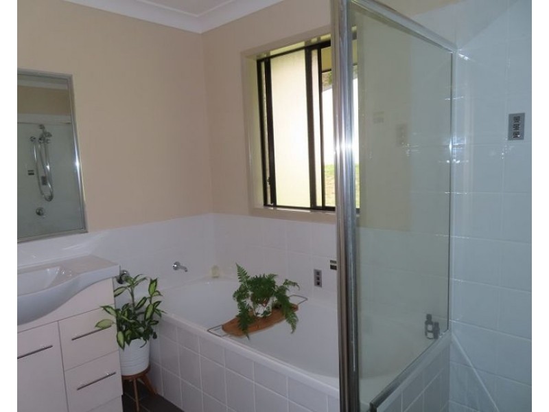 235 Eukey Road, Kyoomba QLD 4380