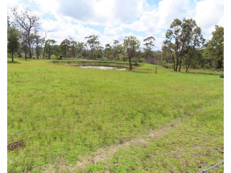 235 Eukey Road, Kyoomba QLD 4380