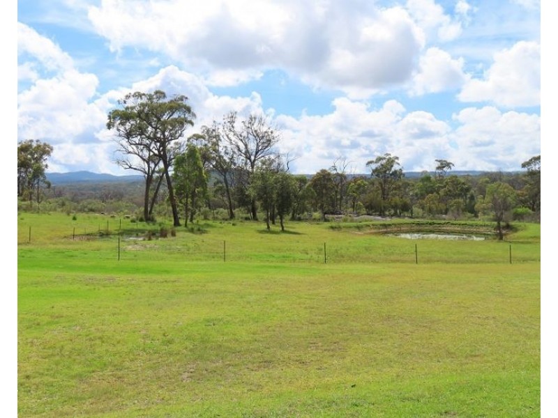 235 Eukey Road, Kyoomba QLD 4380