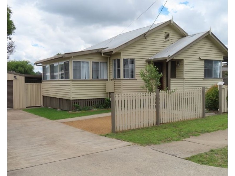 136 Folkestone Street, Stanthorpe QLD 4380