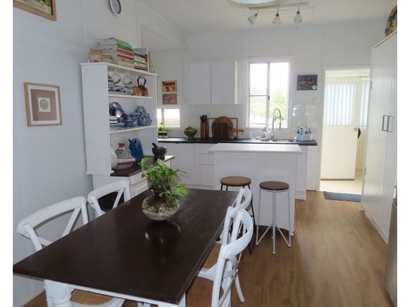 136 Folkestone Street, Stanthorpe QLD 4380