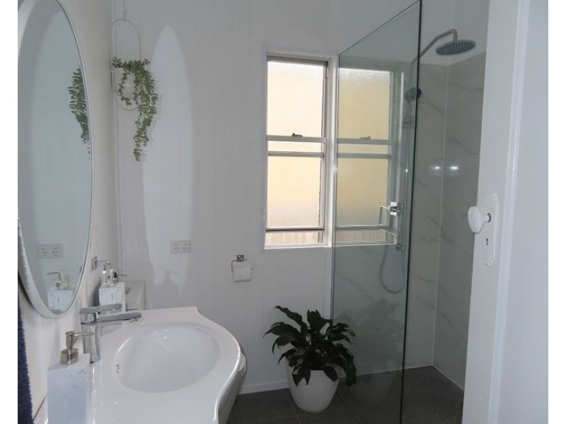 136 Folkestone Street, Stanthorpe QLD 4380