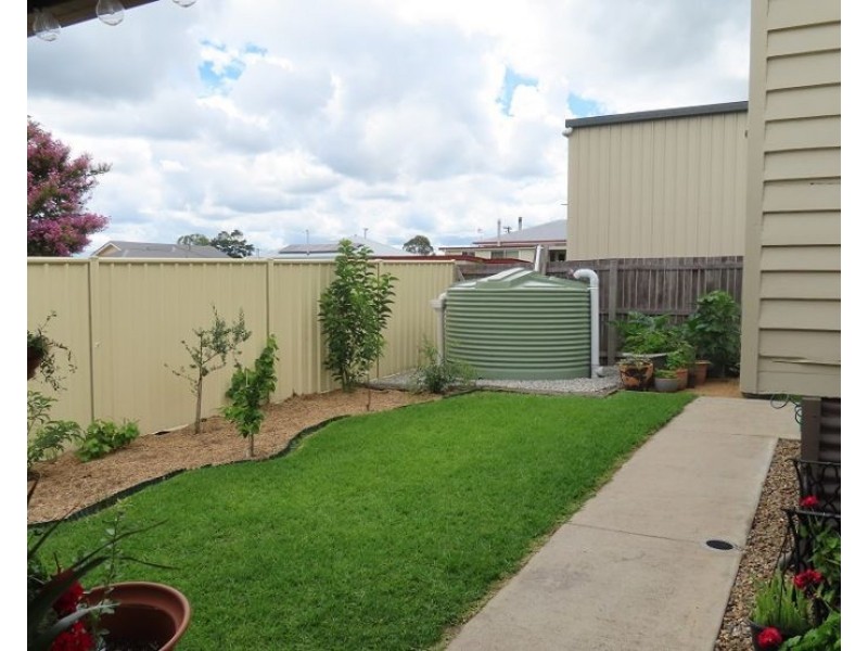 136 Folkestone Street, Stanthorpe QLD 4380