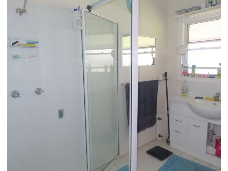 22290 New England Highway, Dalveen QLD 4374