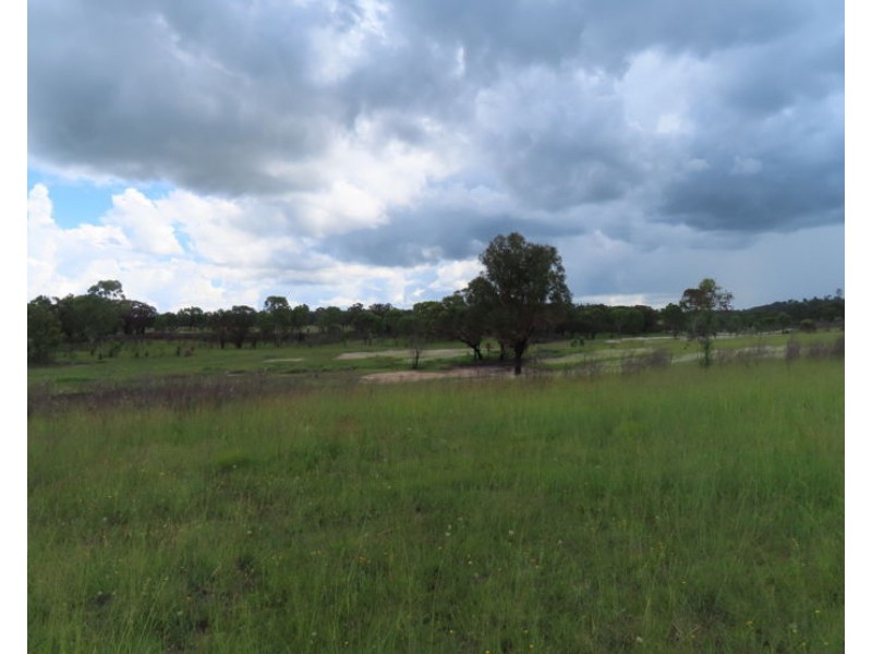 22290 New England Highway, Dalveen QLD 4374