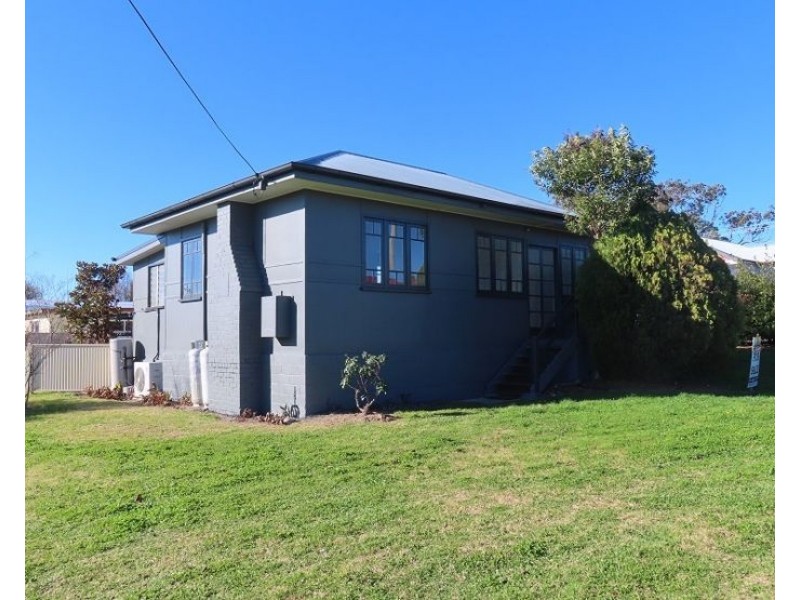 26 Connor Street, Stanthorpe QLD 4380