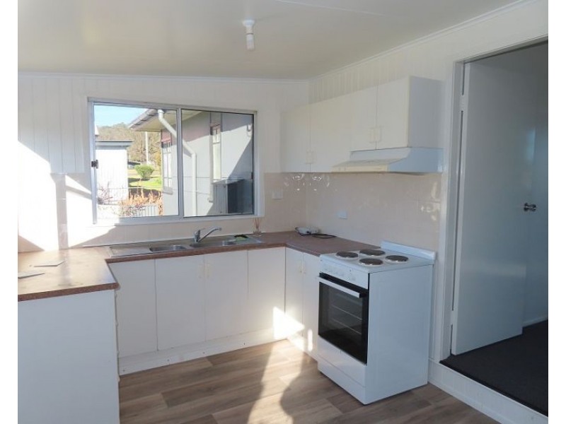 26 Connor Street, Stanthorpe QLD 4380