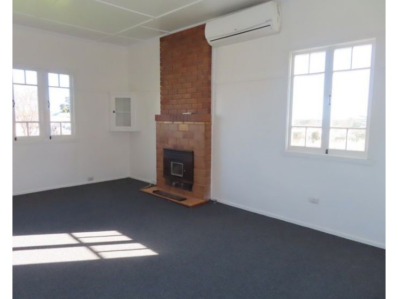 26 Connor Street, Stanthorpe QLD 4380