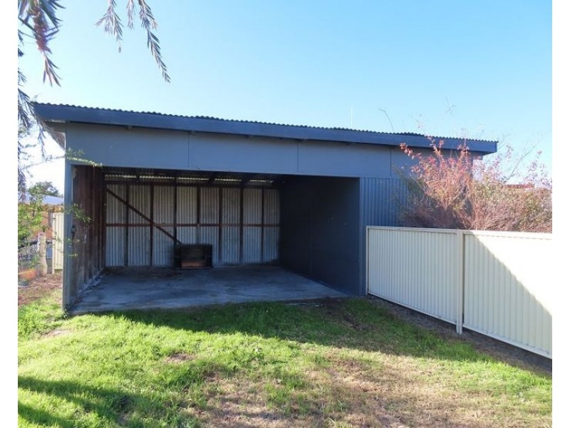 26 Connor Street, Stanthorpe QLD 4380