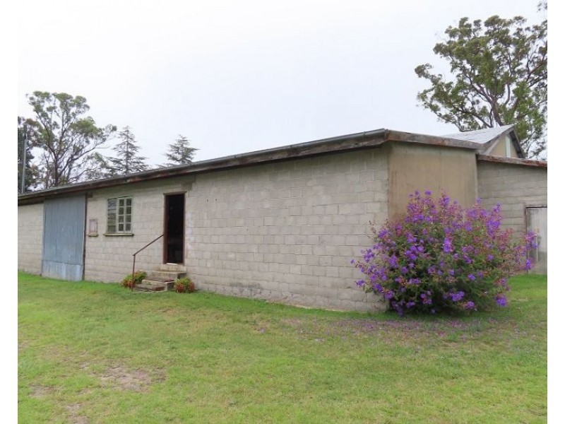 24955 New England Highway, Thulimbah QLD 4376