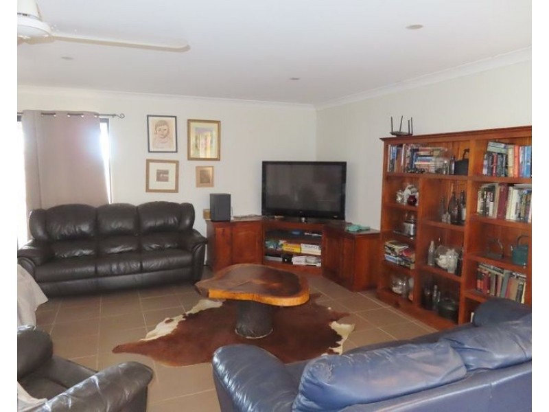 2631 Rabbit Fence Road, Goldfields QLD 4374